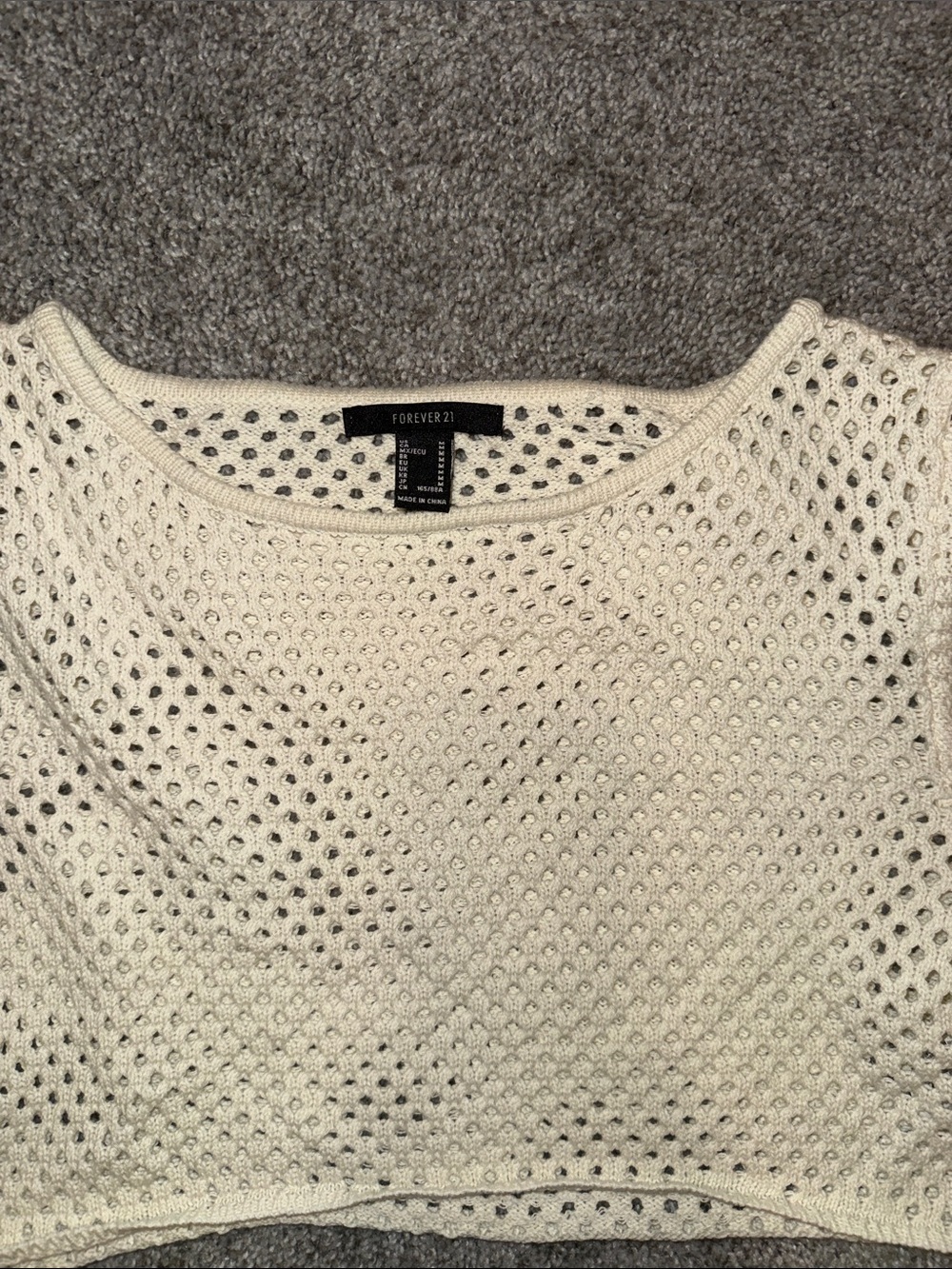 Forever 21 Ivory Open-Knit Crewneck Cropped Sweater Size M